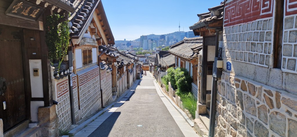 My 10 Favorite Photo Spots in Seoul (And How to Find&nbsp;Them!)